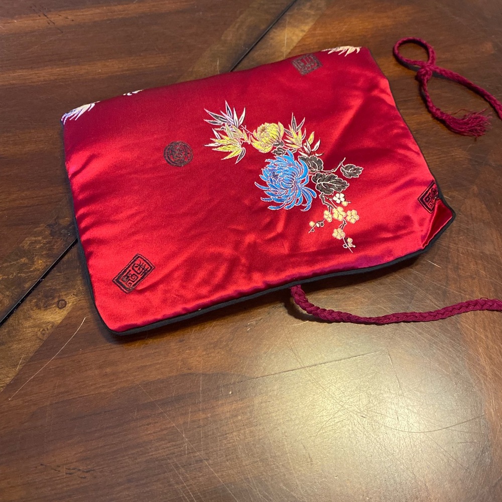 Red Embroidered Satin Fold-Over Cosmetic/Jewelry Pouch with Braided Tie - Picture 7 of 9